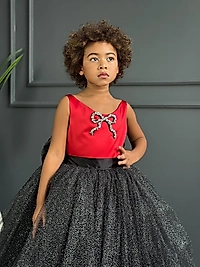 Kız Çocuk Tasarım Fiyonk Detaylı Elbise