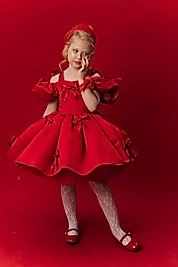 Kız Çocuk Fiyonk Detaylı Tasarım Elbise